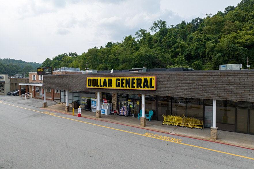 1985 Lincoln Way, White Oak, PA for sale - Building Photo - Image 2 of 11