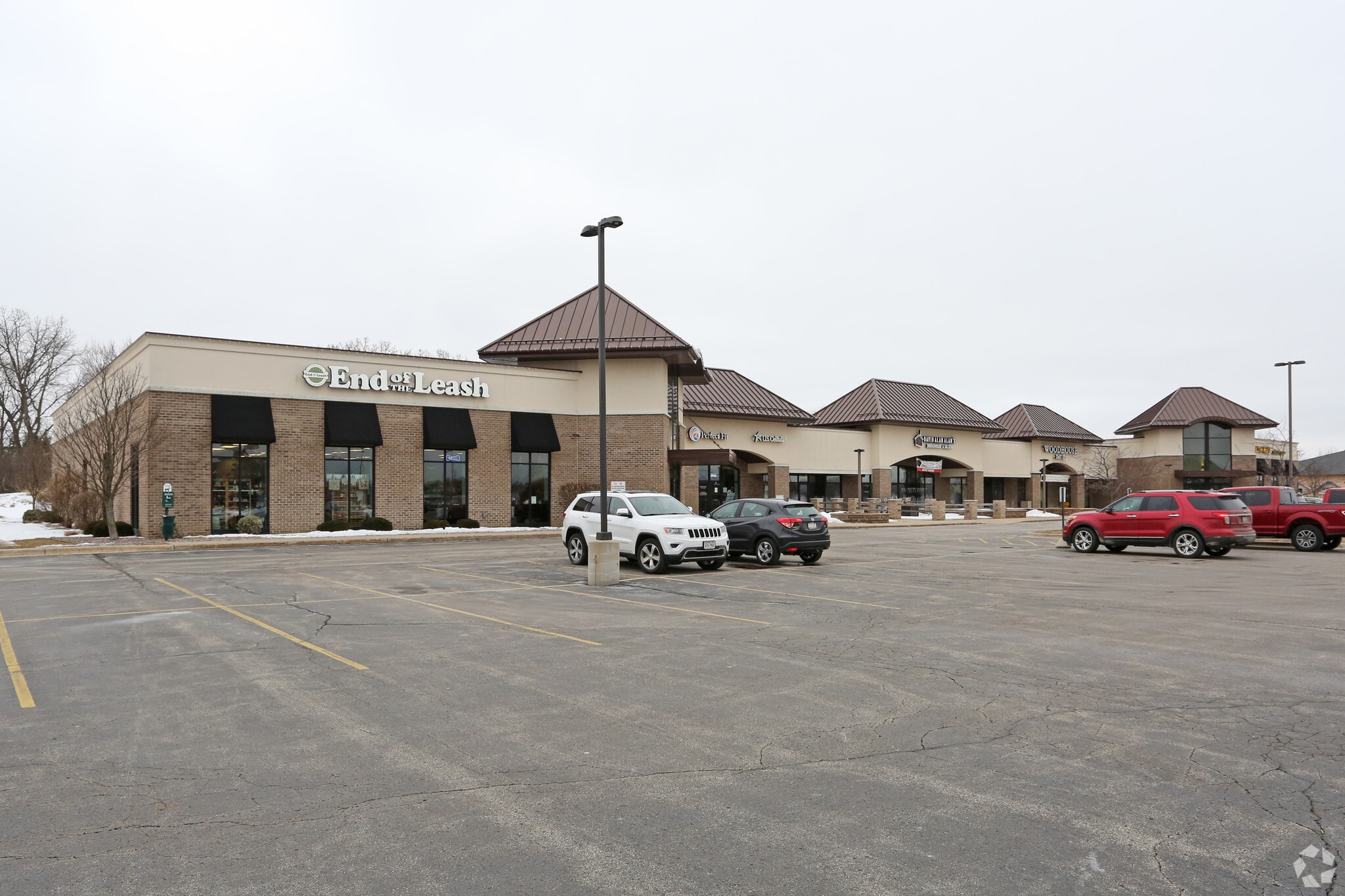 325 Bay View Rd, Mukwonago, WI for lease Primary Photo- Image 1 of 7
