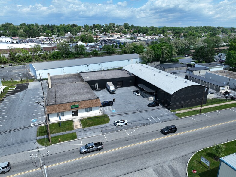 1045 Hummel Ave, Lemoyne, PA for sale - Aerial - Image 1 of 11