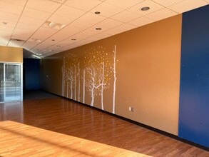 1498 E Main St, Cottage Grove, OR for lease Interior Photo- Image 2 of 7