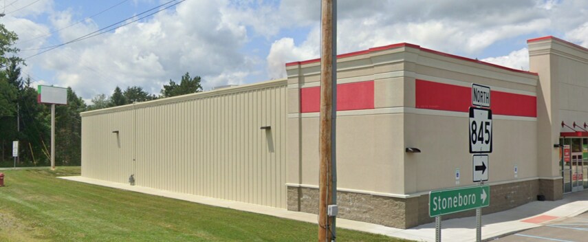 2447 Mercer St, Stoneboro, PA à louer - Photo du bâtiment - Image 2 de 3