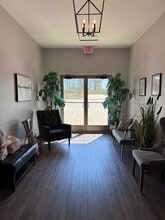 2693 Townsend Ct, Clarksville, TN for lease Building Photo- Image 2 of 17