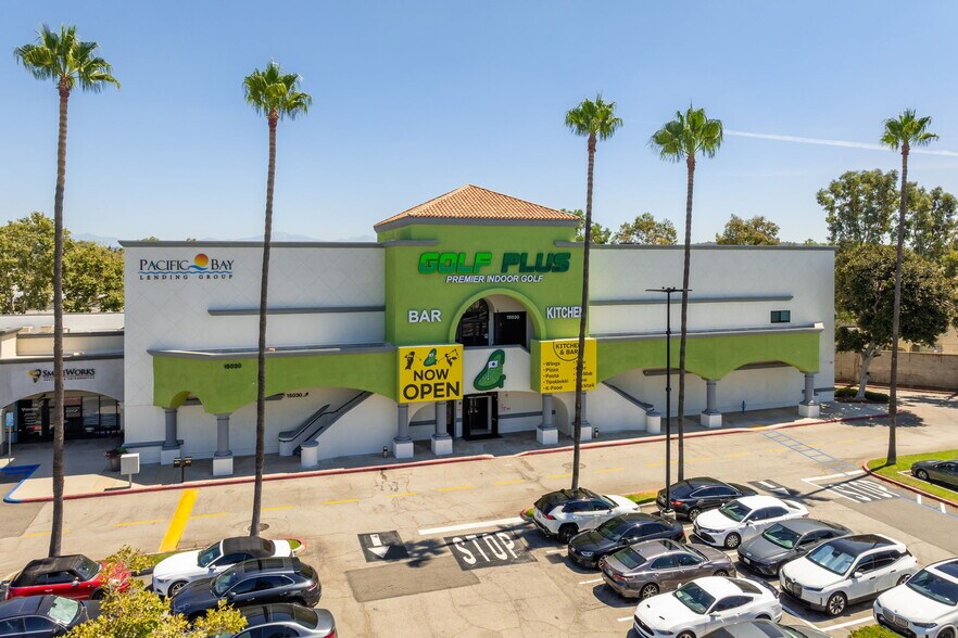 15020 La Mirada Blvd, La Mirada, CA à vendre - Photo du bâtiment - Image 2 de 25