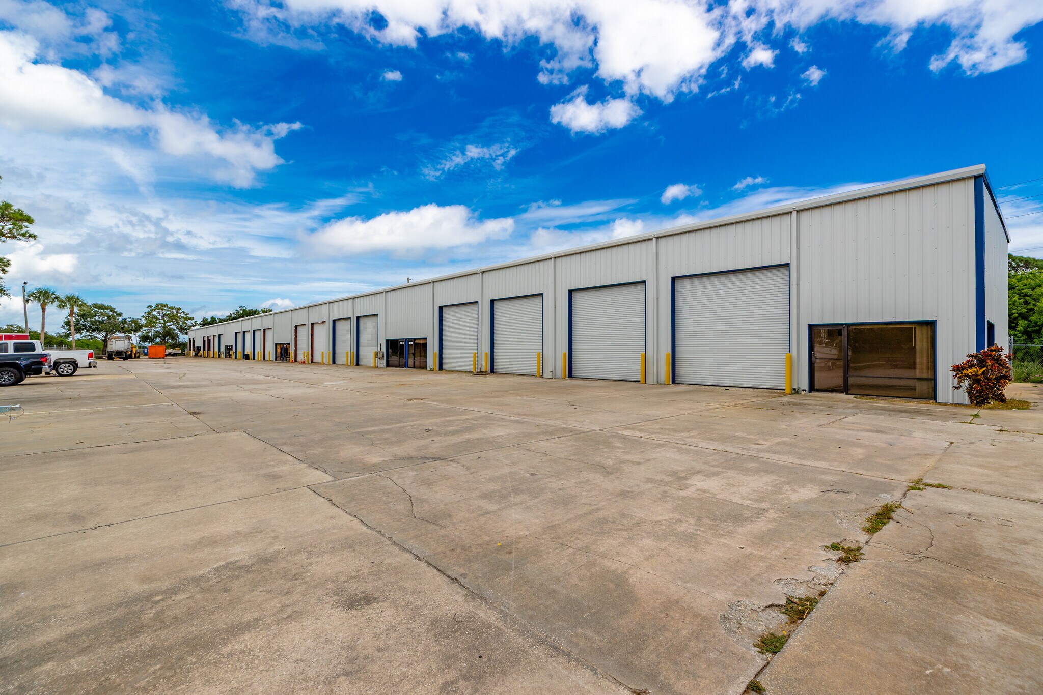 300 Industrial Park Blvd, Sebastian, FL à louer Photo du bâtiment- Image 1 de 11