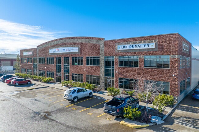 Plus de détails pour 11505 35th St SE, Calgary, AB - Bureau à louer