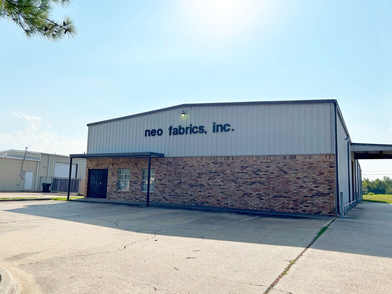 1506 Corporate Dr, Shreveport, LA for lease - Building Photo - Image 2 of 13