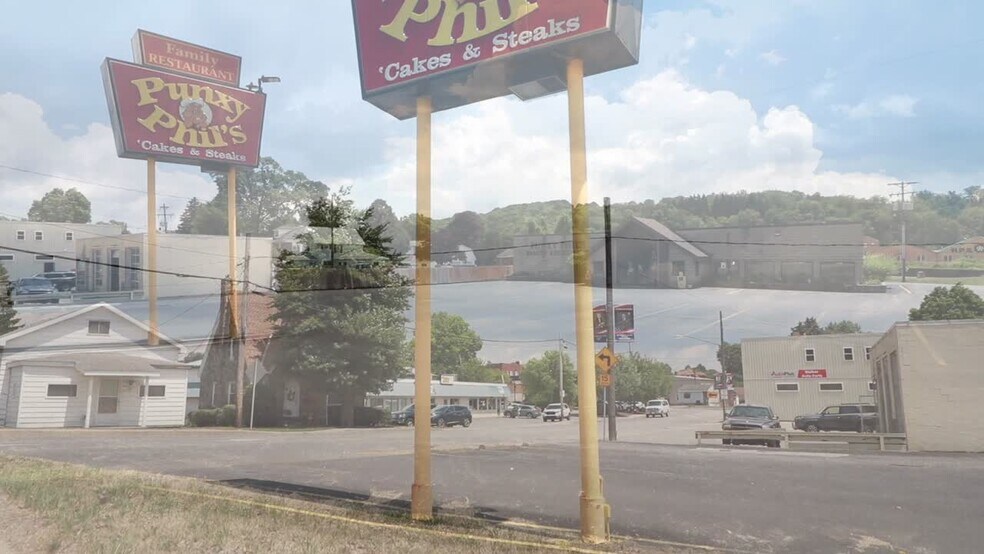 116 Indiana St, Punxsutawney, PA à vendre - Vidéo sur l’inscription commerciale - Image 3 de 32