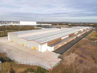 Plus de détails pour E Lancashire Rd, Liverpool - Industriel à louer