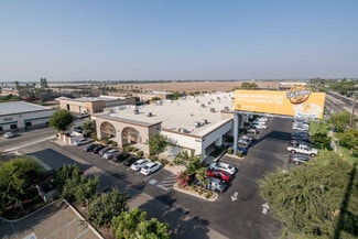 Plus de détails pour 4910 E Ashlan Ave, Fresno, CA - Bureau à vendre