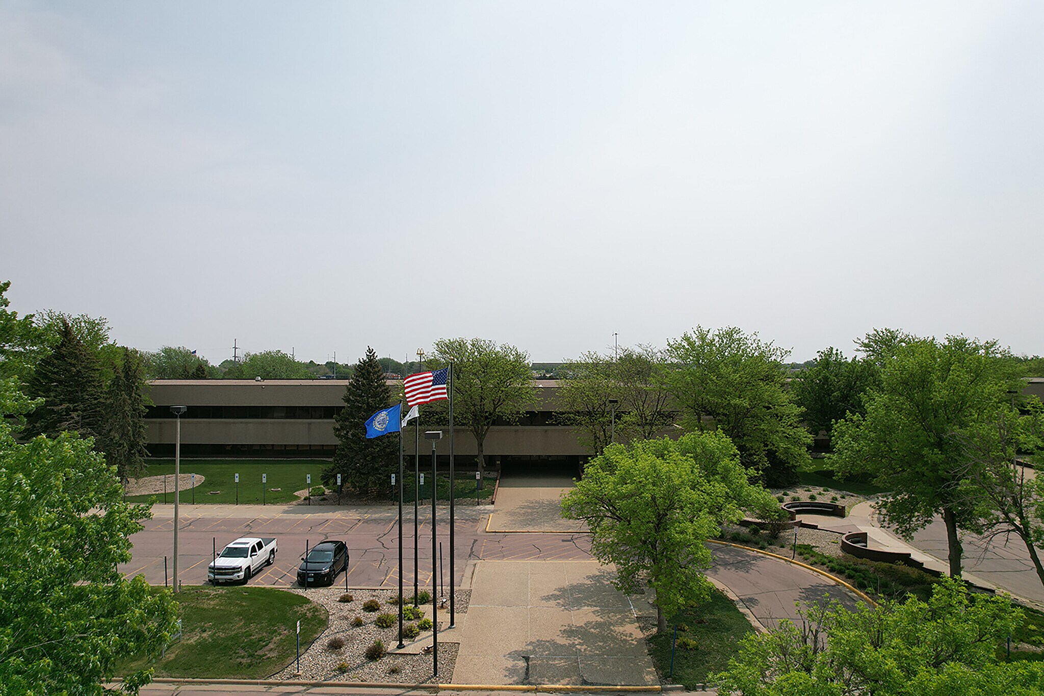 701 E 60th St N, Sioux Falls, SD à louer Photo du bâtiment- Image 1 de 19