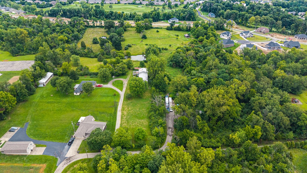 2550 Township Rd, Beavercreek, OH à vendre - Photo du bâtiment - Image 2 de 14