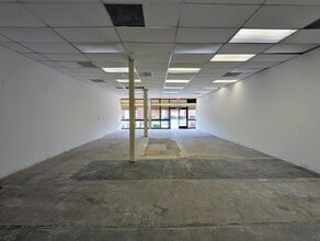 72795 Highway 111, Palm Desert, CA for lease Interior Photo- Image 2 of 5