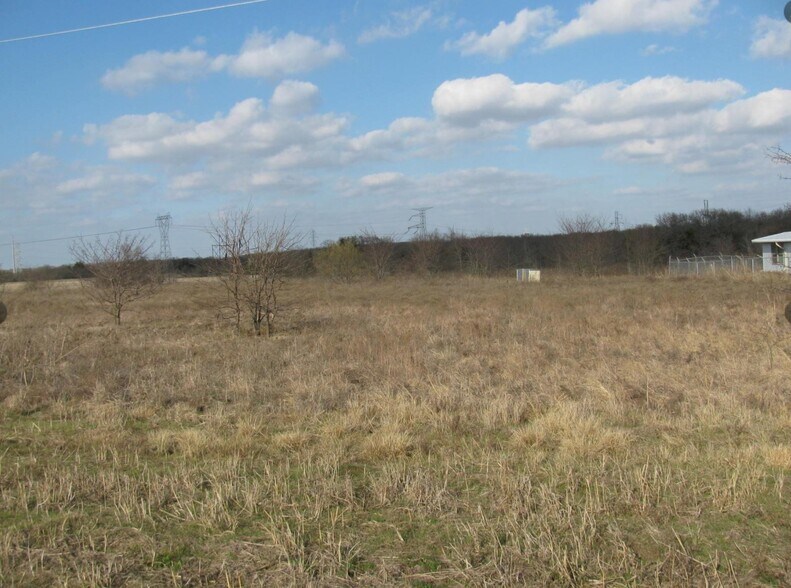 12600 US 82, Savoy, TX à louer - Photo du bâtiment - Image 3 de 6