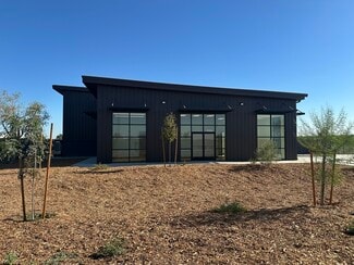 Plus de détails pour 31234 DenBeste Court, Shafter, CA - Industriel à louer