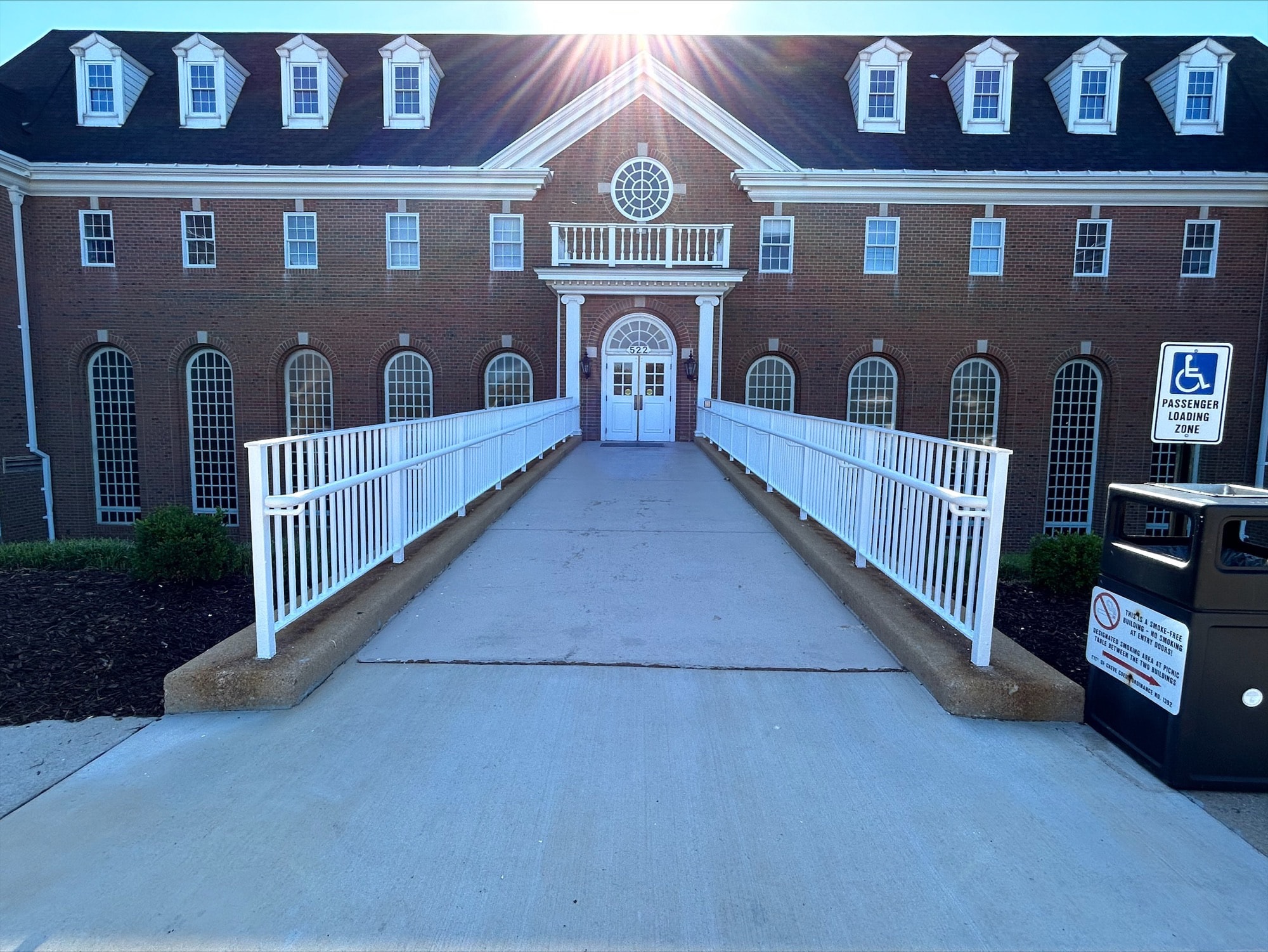 522 N New Ballas Rd, Creve Coeur, MO à louer Photo principale- Image 1 de 8