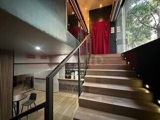 Plus de détails pour Commerce de détail à louer