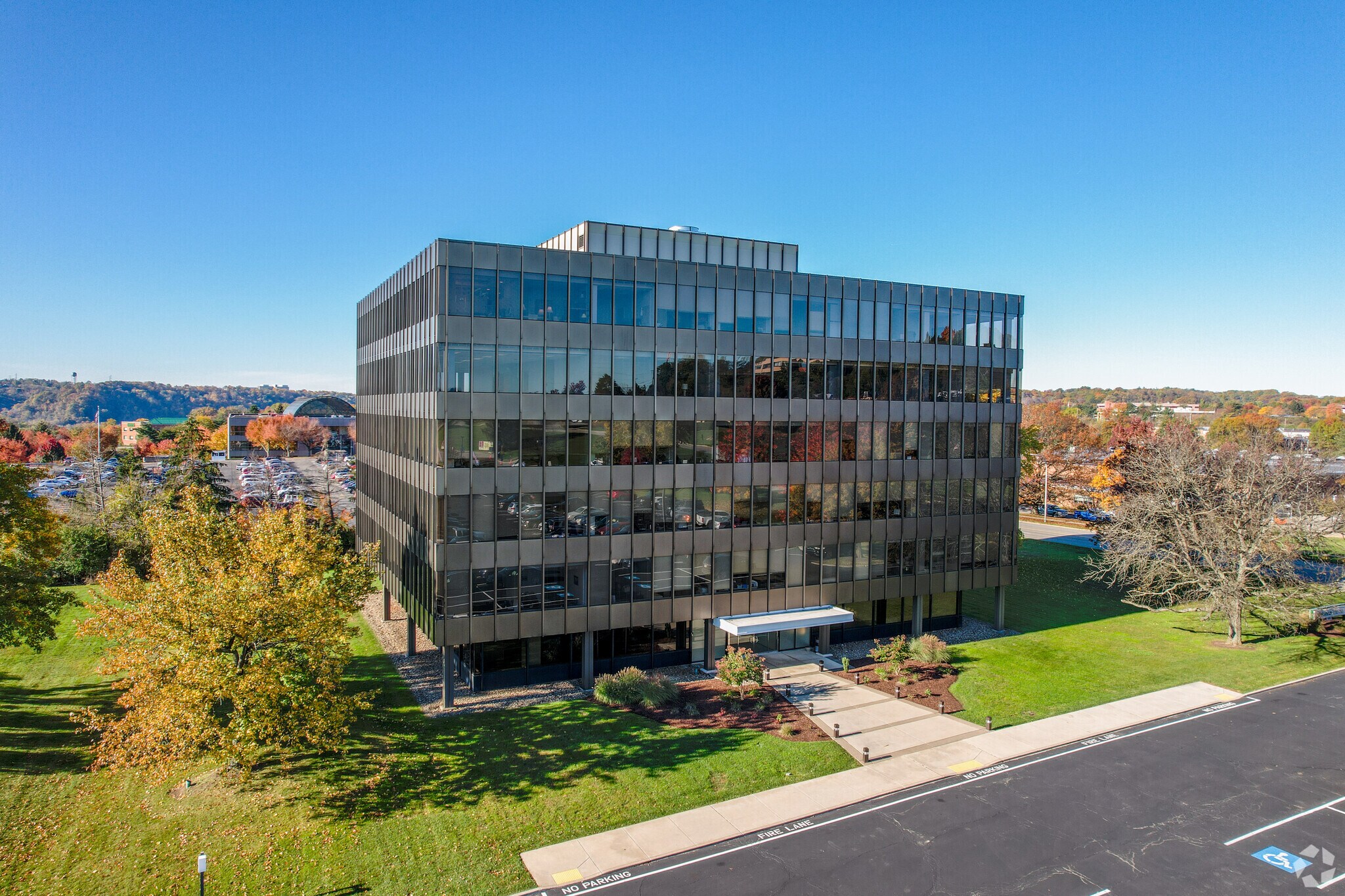 1000 Gamma Dr, Pittsburgh, PA for lease Building Photo- Image 1 of 7