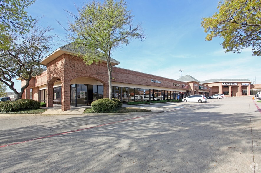 2155 Marsh Ln, Carrollton, TX for lease - Building Photo - Image 1 of 3