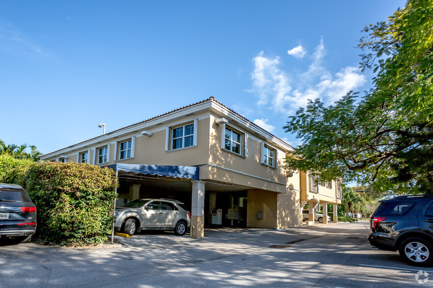 7695 SW 104th St, Miami, FL for lease - Building Photo - Image 2 of 9