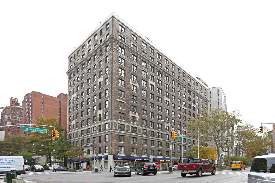 2200-2218 Broadway, New York, NY for lease - Building Photo - Image 3 of 8