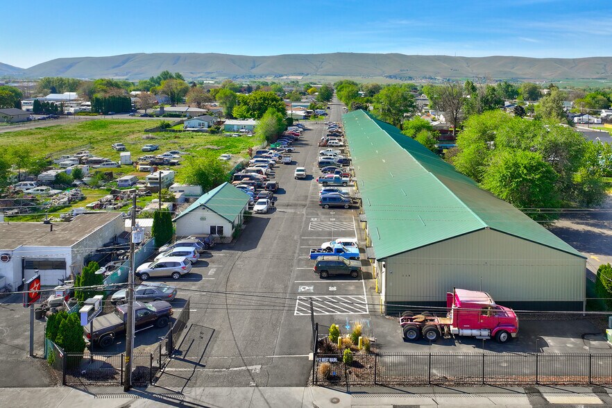 112 W Washington Ave, Yakima, WA à vendre - Aérien - Image 2 de 11