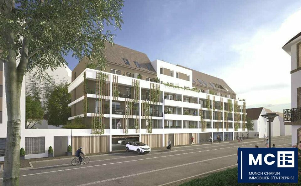 Retail in Strasbourg for lease Building Photo- Image 1 of 3