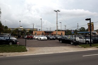Plus de détails pour 856 E Busch Blvd, Tampa, FL - Commerce de détail à louer