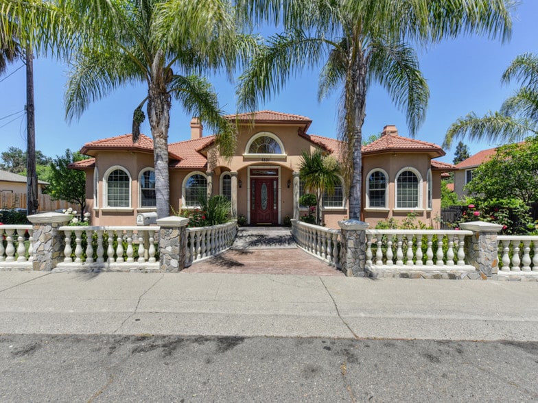 6821 Lincoln Ave, Carmichael, CA for sale - Other - Image 1 of 17