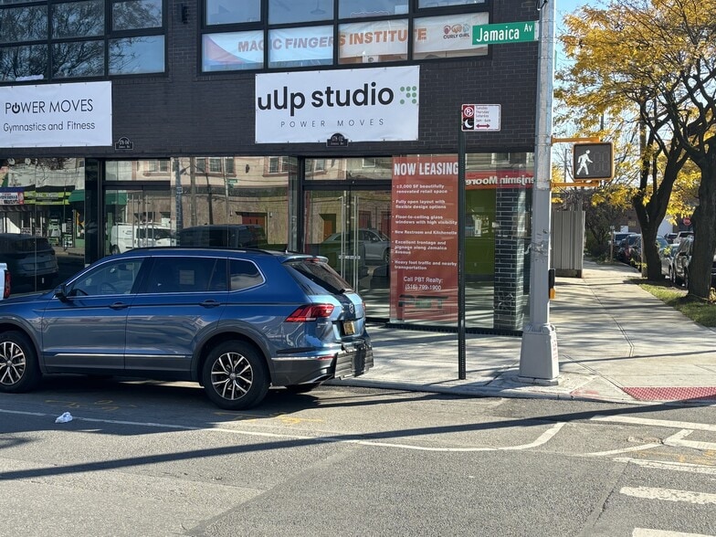 178-02 Jamaica Ave, Jamaica, NY for lease - Building Photo - Image 1 of 8