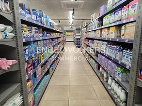 Commerce de détail dans Barcelone, Barcelona à louer Photo intérieure- Image 2 de 3