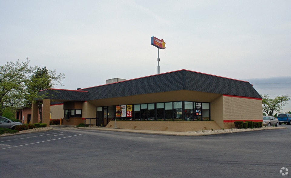 2625 N Columbus St, Ottawa, IL for lease - Building Photo - Image 2 of 8