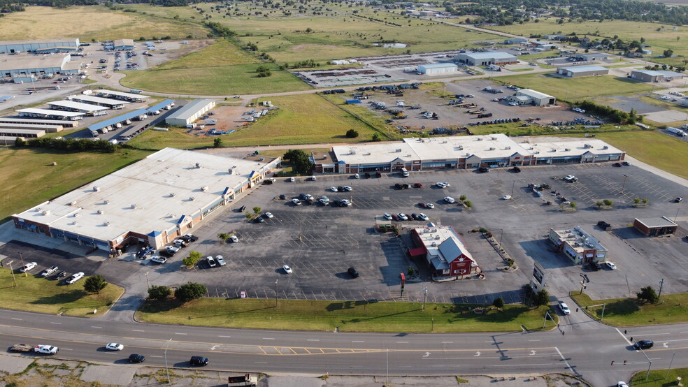 1627-1629 E US Highway 66, El Reno, OK for lease - Aerial - Image 1 of 5