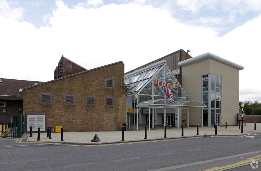 Ortongate Shopping Centre, Peterborough à vendre - Photo du bâtiment - Image 1 de 1