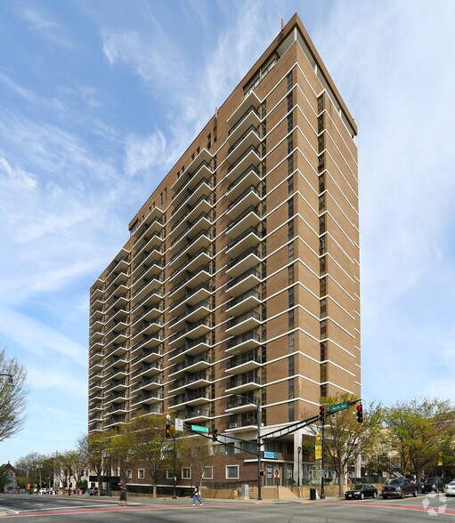 620 Peachtree St NE, Atlanta, GA à louer - Photo du bâtiment - Image 2 de 13