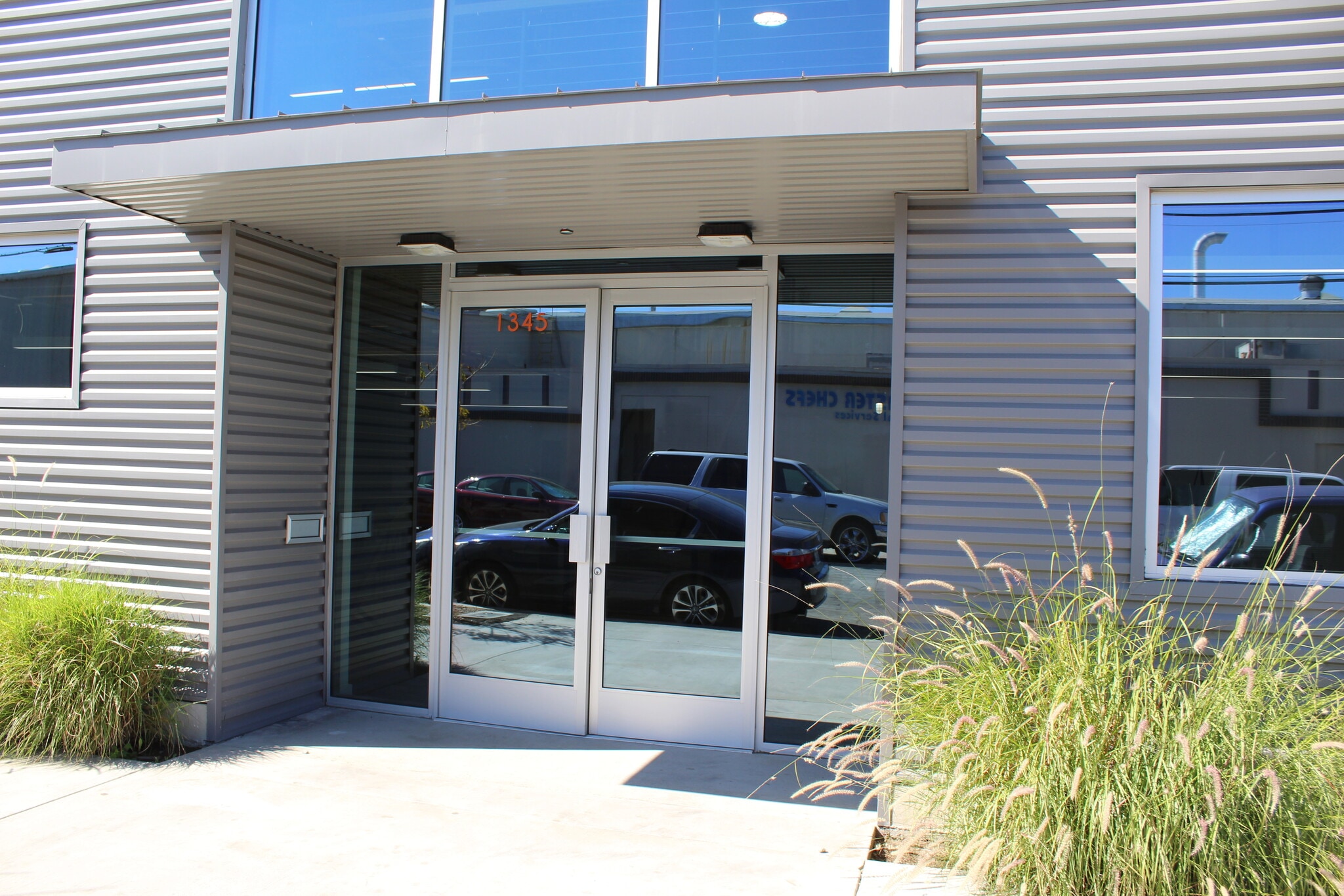 1345-1355 Orizaba Ave, Long Beach, Long Beach, CA for lease Building Photo- Image 1 of 9