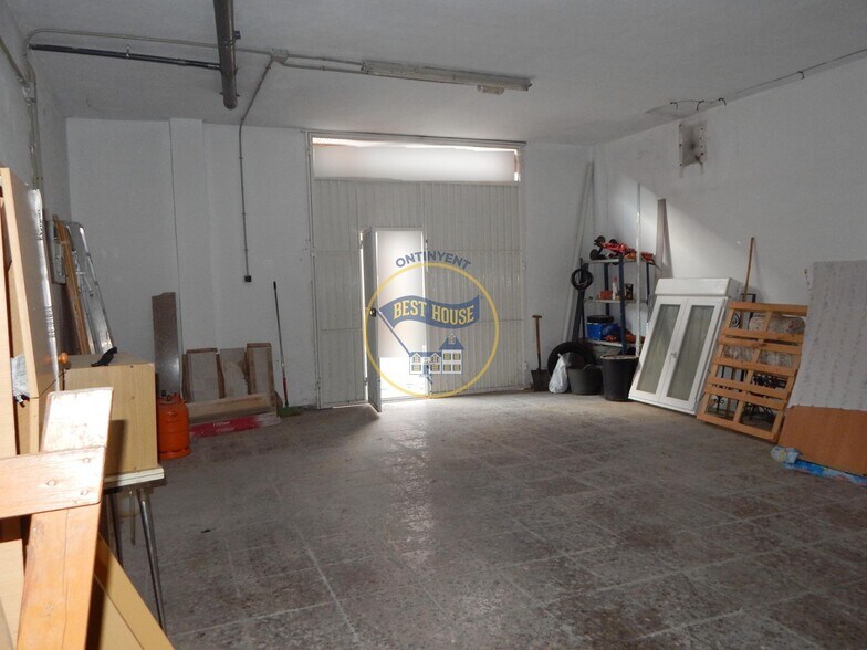 Retail in Bocairent for sale - Interior Photo - Image 2 of 8