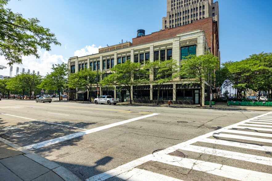 2132 E 9th St, Cleveland, OH à vendre - Photo principale - Image 1 de 7