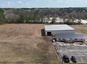 2421 N Wesleyan Blvd, Rocky Mount, NC à louer Photo du bâtiment- Image 1 de 2