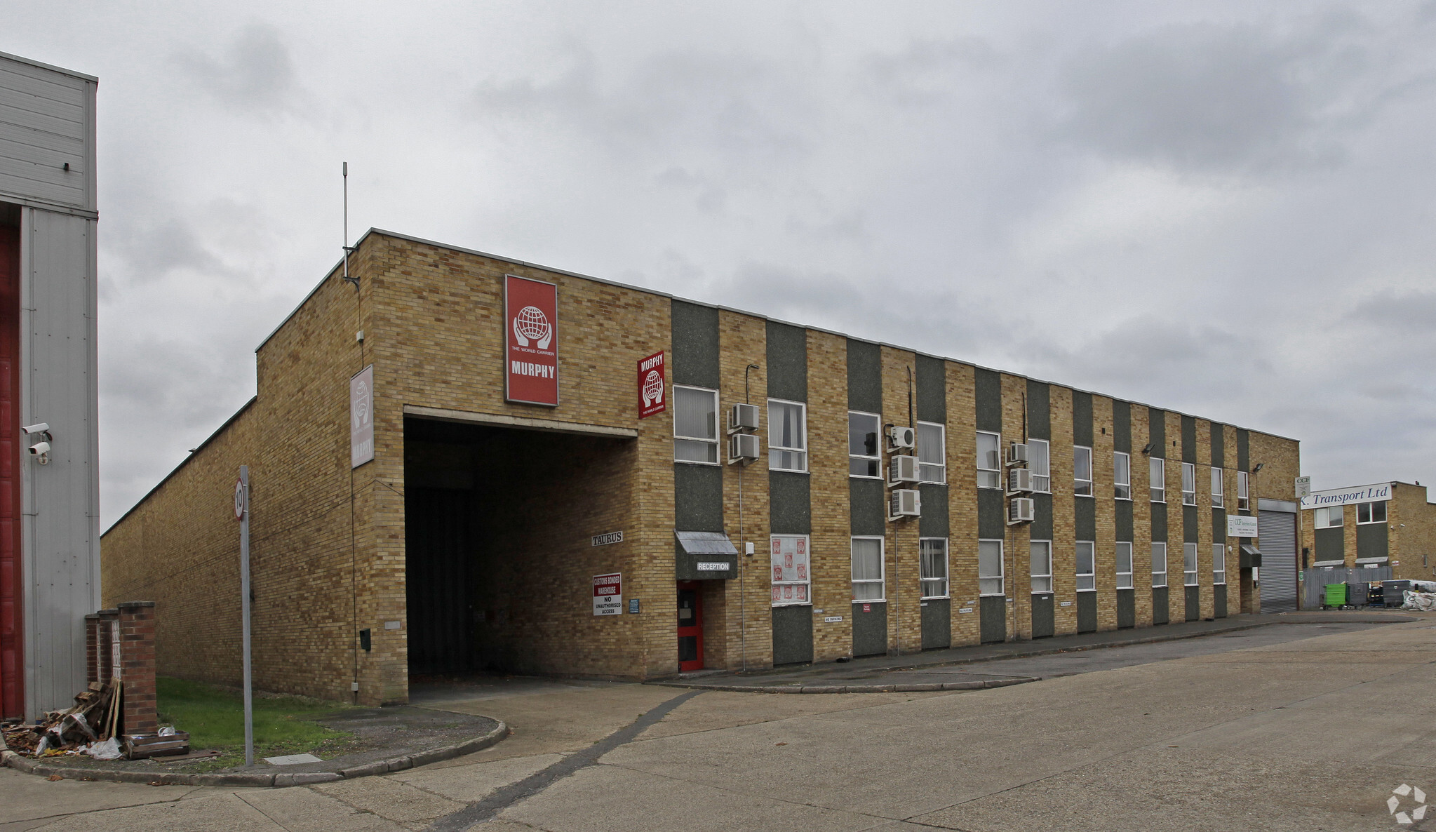 3-4 Boeing Way, Southall for sale Primary Photo- Image 1 of 1