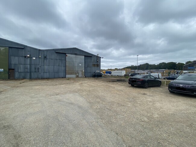 Plus de détails pour Lime Kiln Ln, Southampton - Industriel à louer