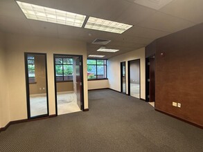 2273 NW Professional Dr, Corvallis, OR for lease Interior Photo- Image 2 of 6