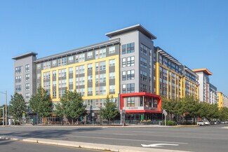 Plus de détails pour 2750 Gallows Rd, Vienna, VA - Commerce de détail à louer