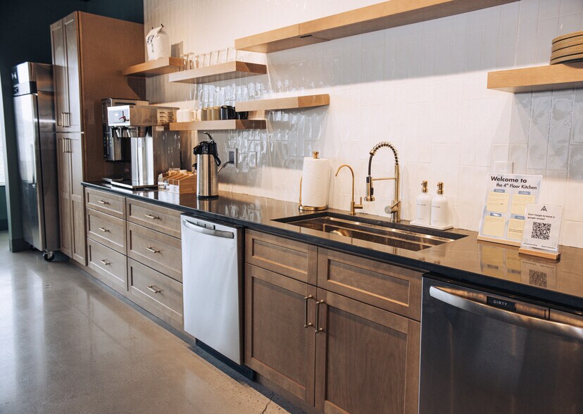 200 W Towsontown Blvd, Towson, MD à louer - Photo du bâtiment - Image 2 de 40