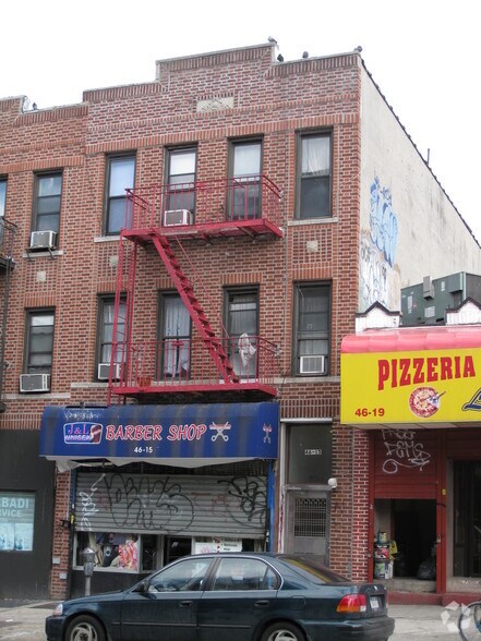 46-15 48th Ave, Woodside, NY for sale - Primary Photo - Image 2 of 25