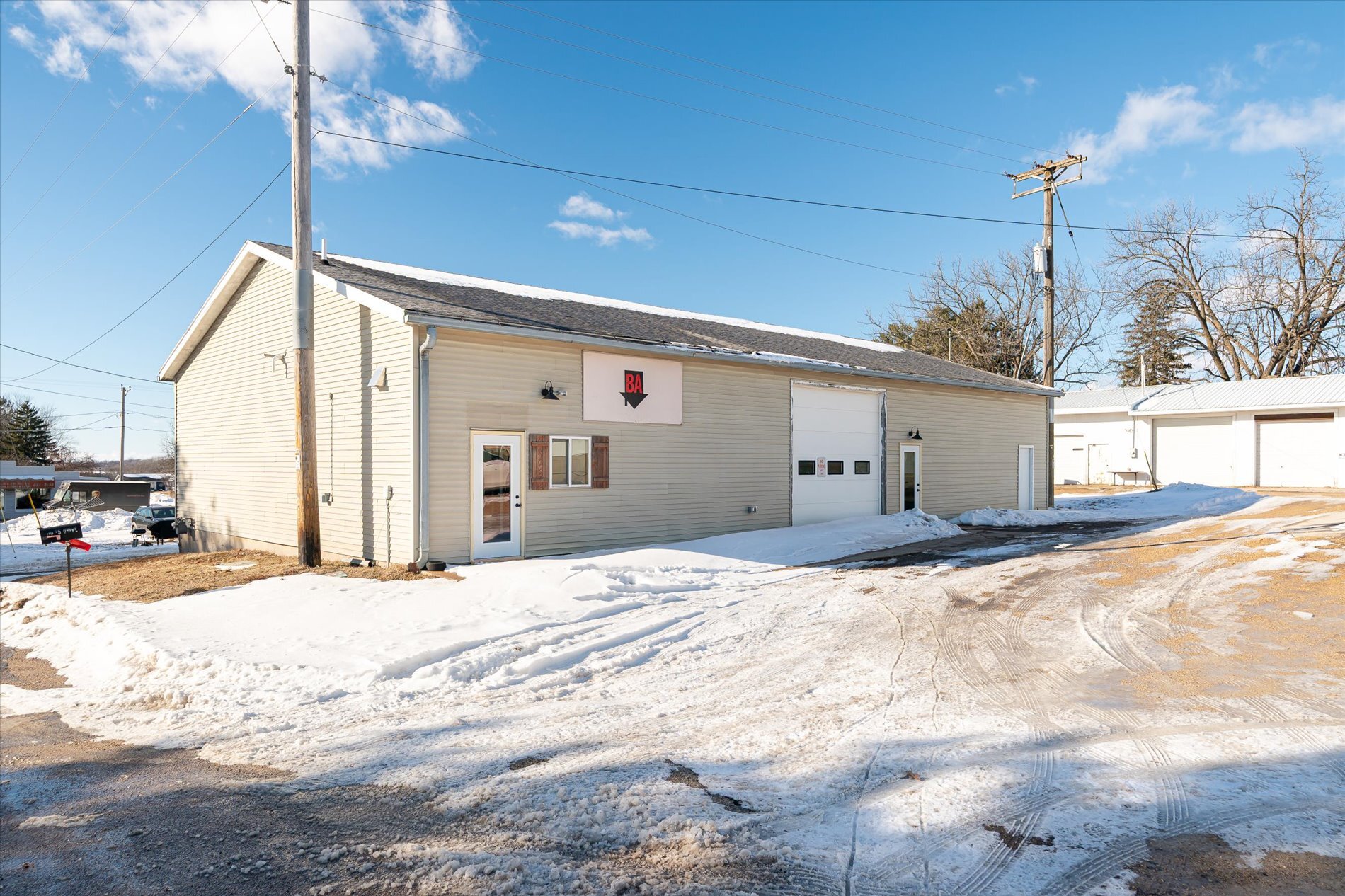 110 FS Dr, Viroqua, WI à vendre Photo principale- Image 1 de 21