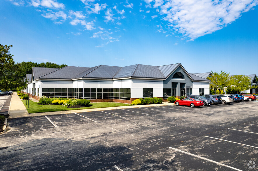 523 Fellowship Rd, Mount Laurel, NJ for lease - Primary Photo - Image 1 of 7