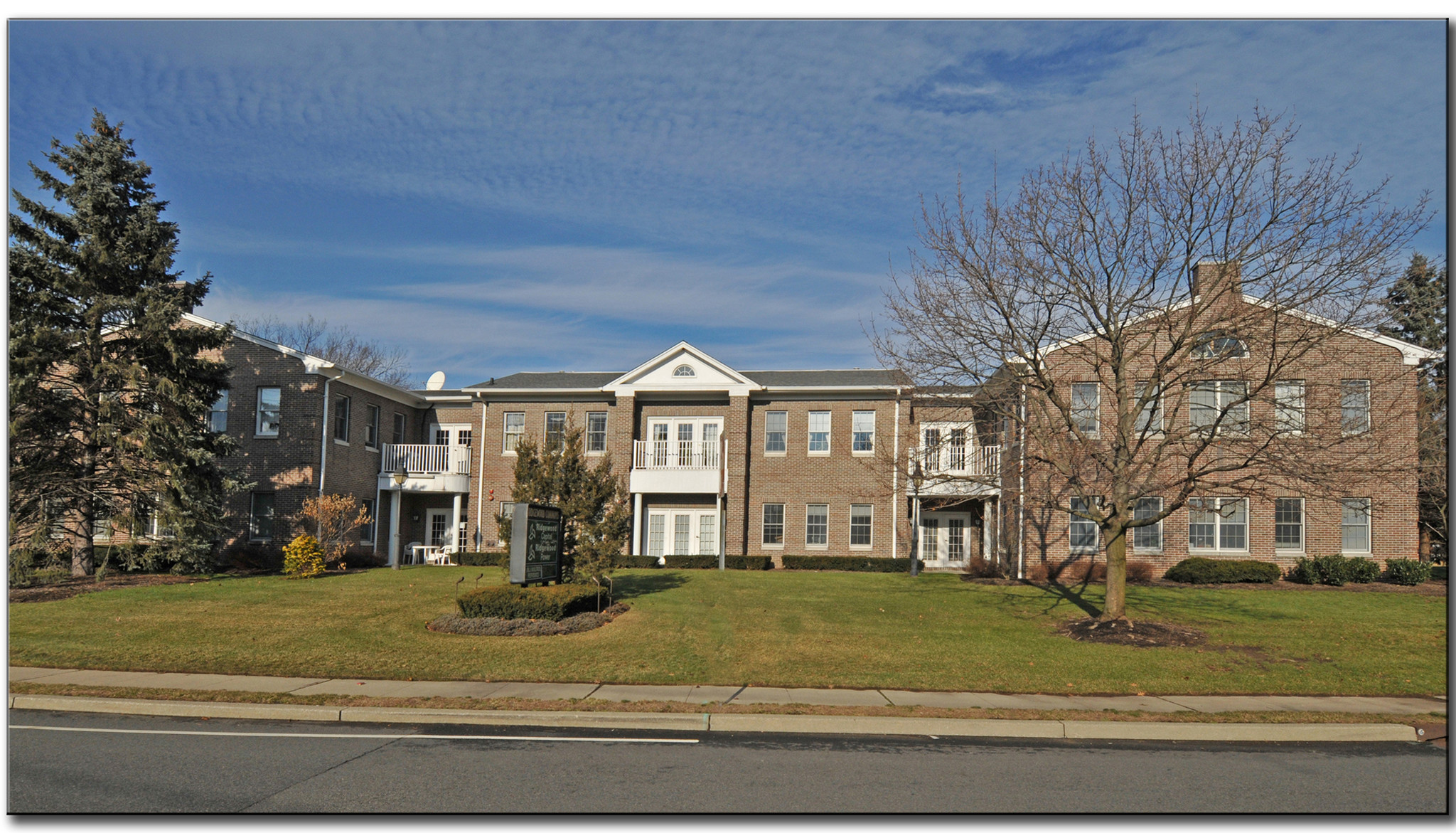 947 Linwood Ave, Ridgewood, NJ à vendre Photo principale- Image 1 de 1