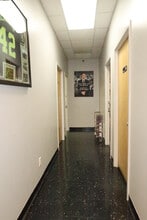 43-24 54th Rd, Maspeth, NY for lease Interior Photo- Image 2 of 3