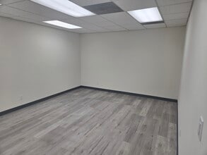 721 W Whittier Blvd, La Habra, CA for lease Interior Photo- Image 2 of 7