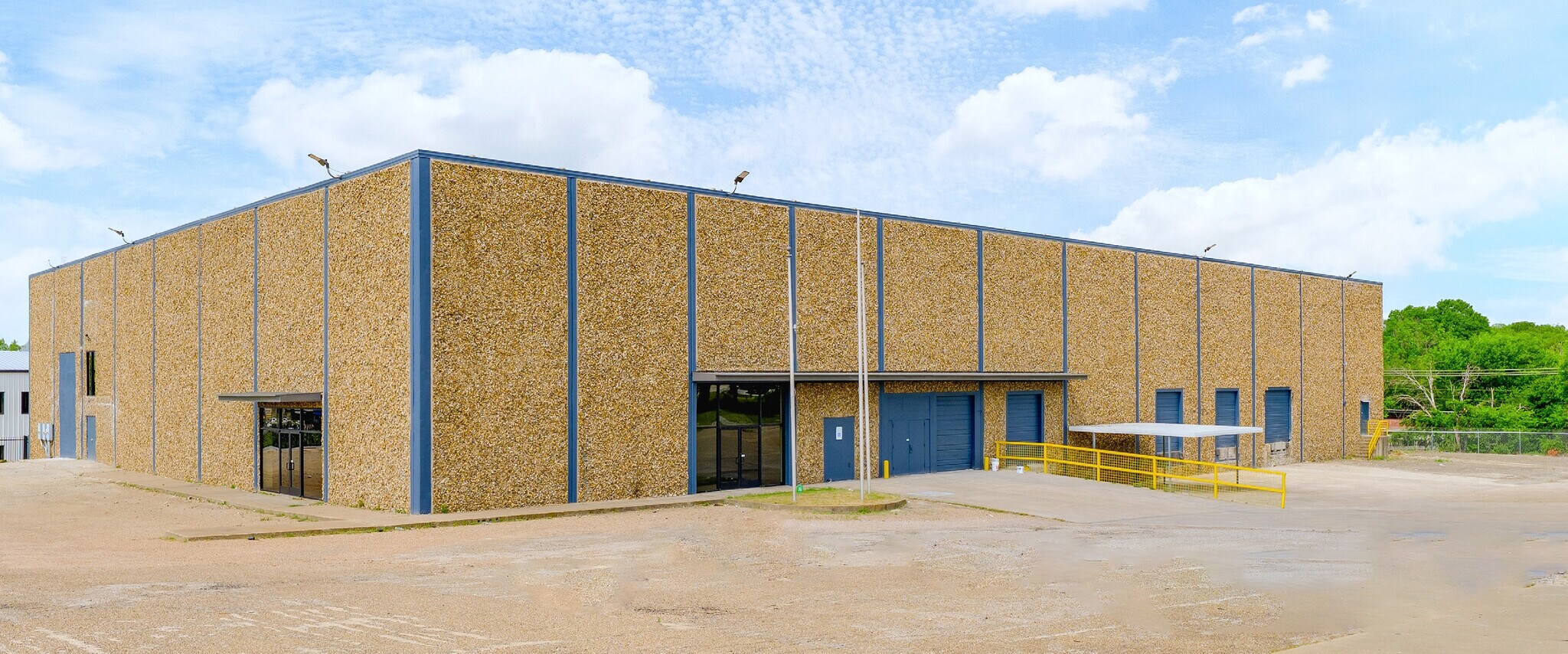 3900 Benbrook Blvd, Fort Worth, TX à vendre Photo principale- Image 1 de 8